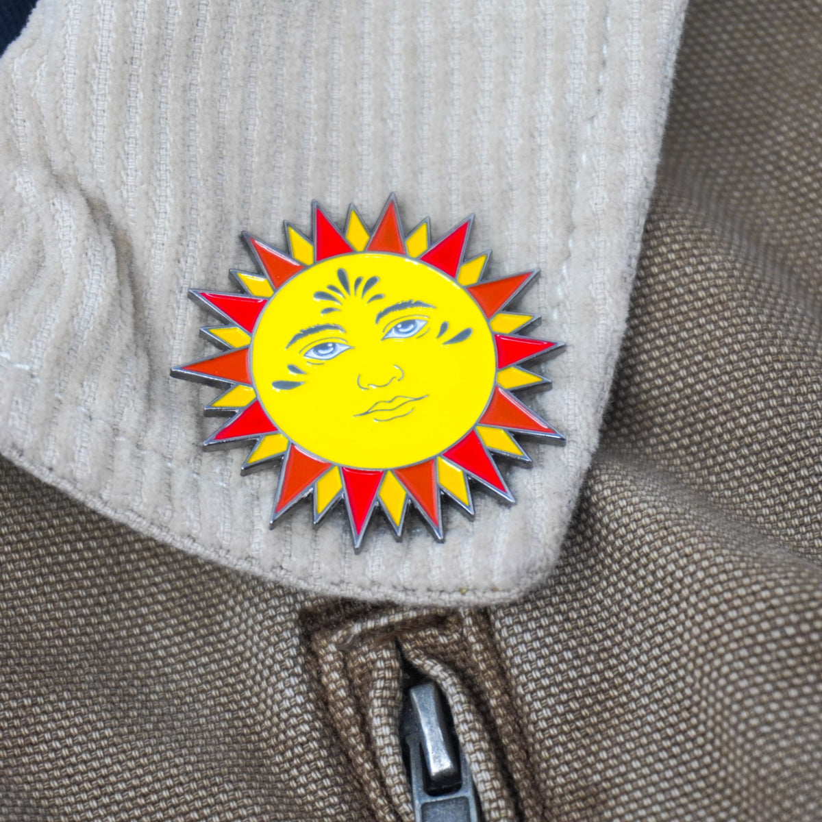 PW- El Sol Pin