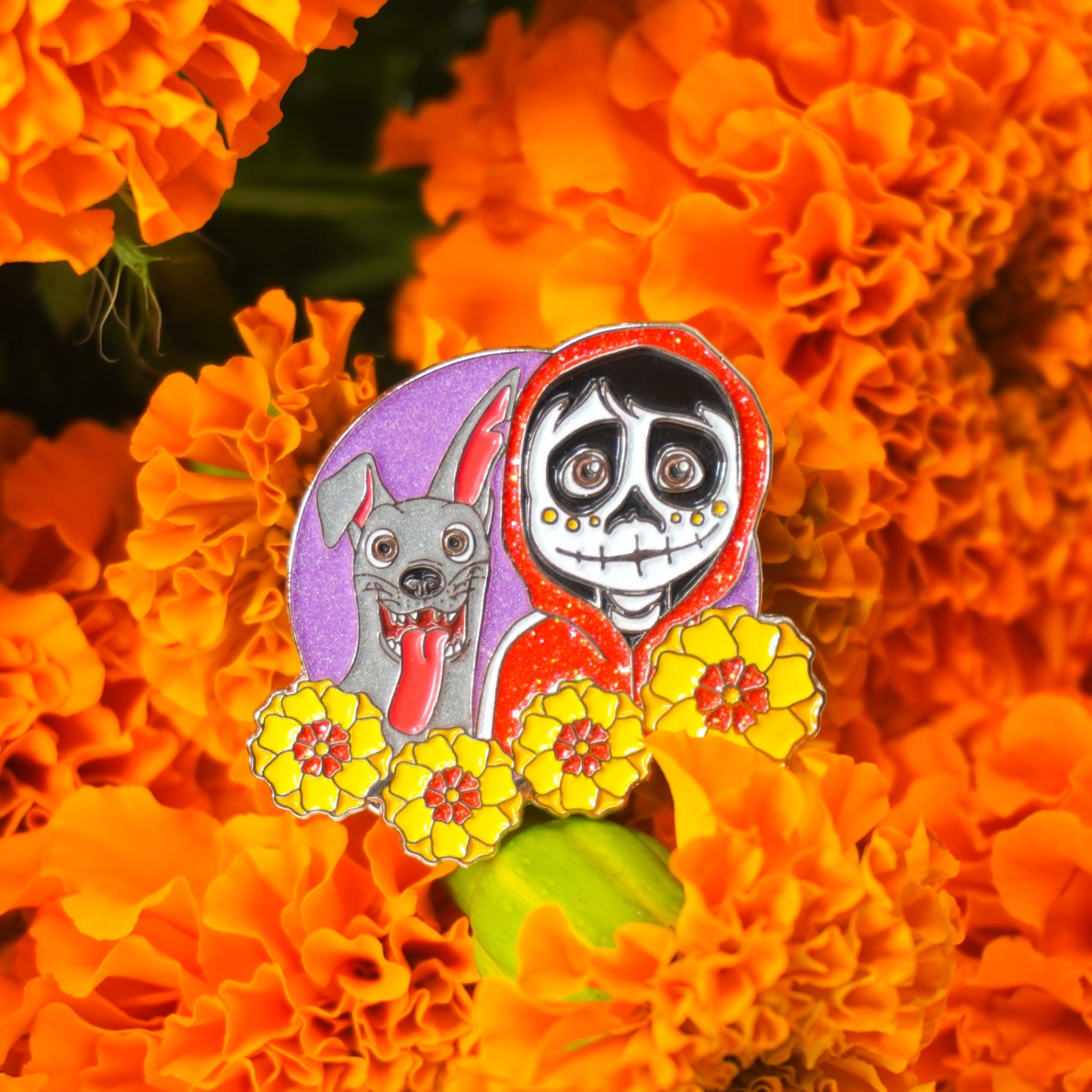 PW- Mejores Amigos Soft Enamel Pin - Glow in the Dark