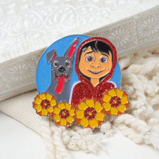 PW- Mejores Amigos Reales Pin