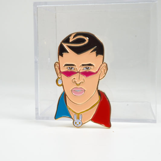 PW- Conejo Malo Love Pin