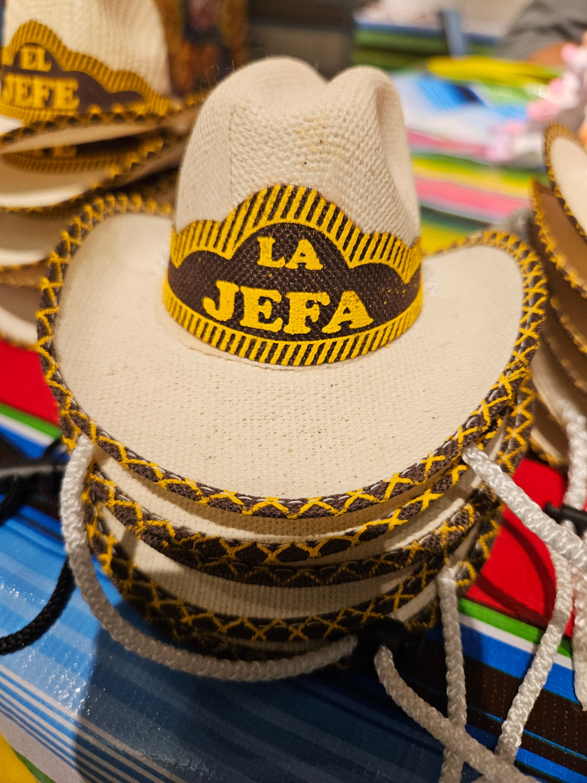 YMPS la Jefa sombrero
